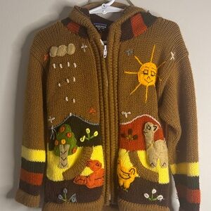 Made in Peru sisandina Colorful Knit Hoodie with Nature Motifs